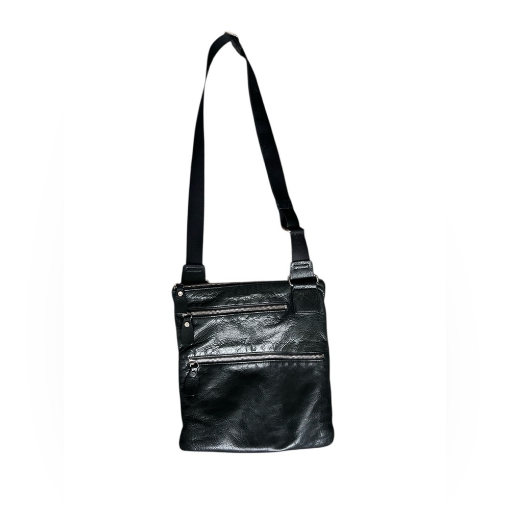 Margot Genuine Leather Black Crossbody Purse in Good condition